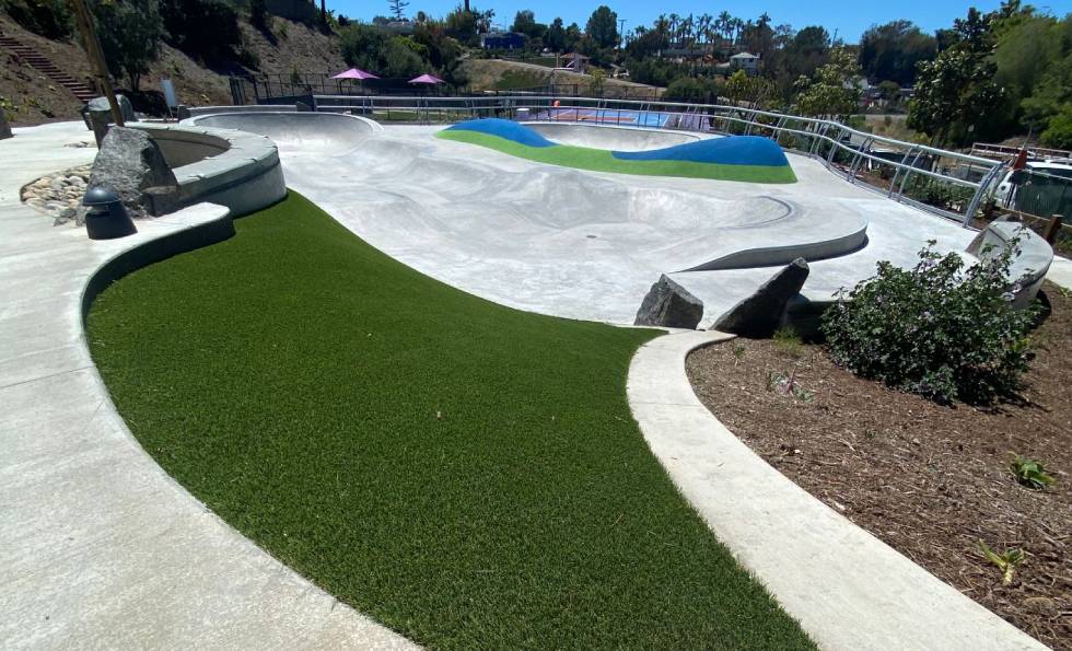 Skate bowl at olympus park