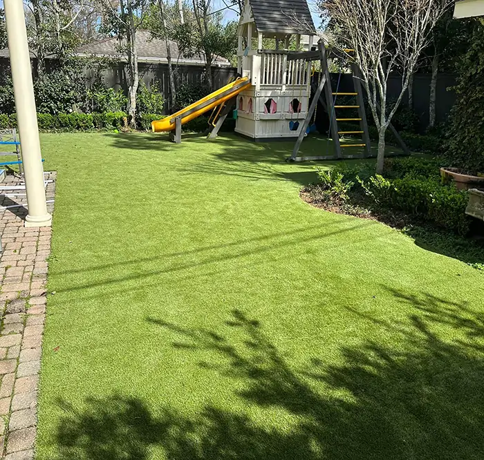 Residential playground from SYNLawn