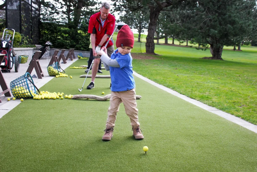 Child Playing Golf on SYNLawn Seattle Putting Green